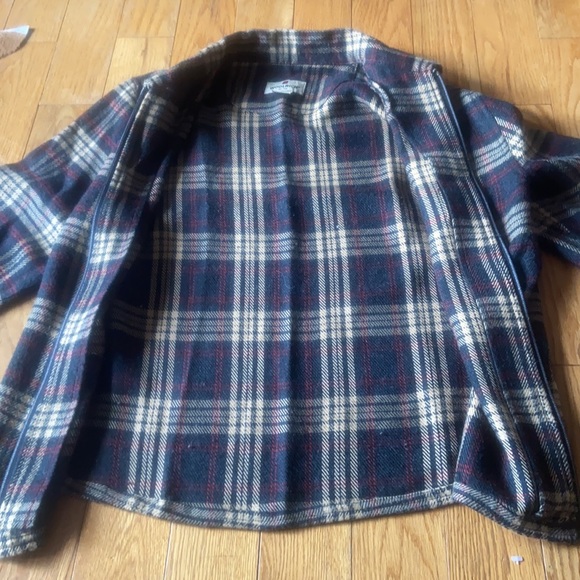 Woolrich zip up flannel jacket - Picture 4 of 9